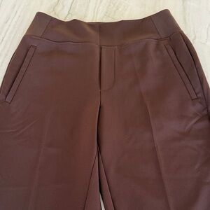 Athleta Tapered Leg Pants in Brown Size 4P